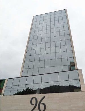 Empresarial Arnaldo Quintela 96