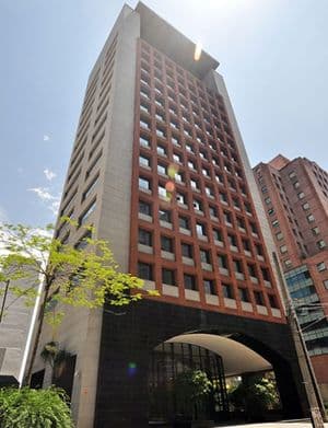 Atrium IV