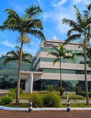 Centro Médico Lúcio Costa - Bloco 1
