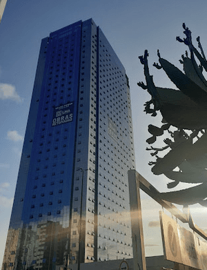 Empresarial Grand Tower Shopping
